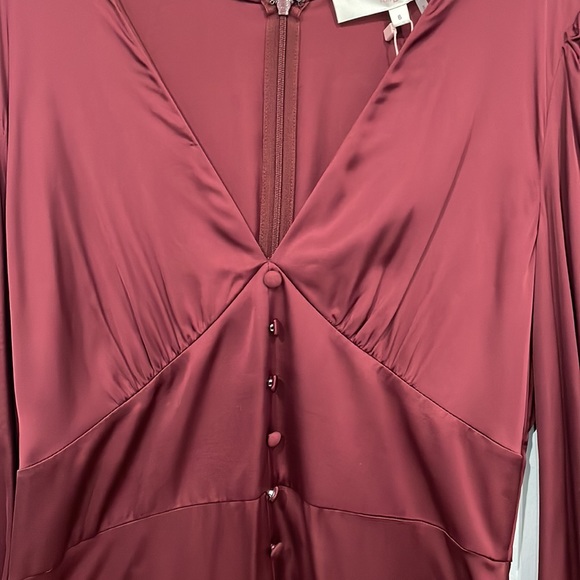 TVF for DVF dress in color wine. Size 6 - Picture 7 of 7